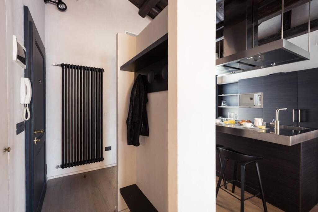 Apartment Amazing Modern Design Home, Campo Dei Mori. Wifi *